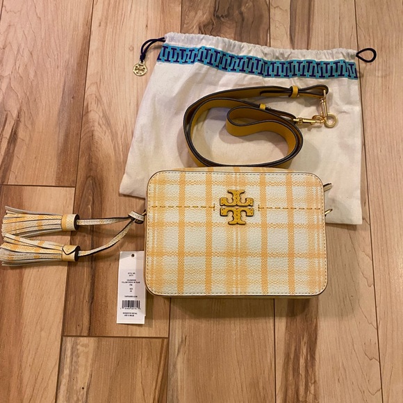 Brand new Tory Burch camera bag. None smoking house. - Picture 4 of 12